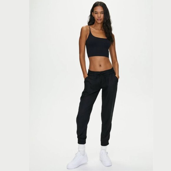 Sunday Best Pants - Aritzia Sunday Best Los Feliz Pant Drawstring Joggers with Pockets in Black